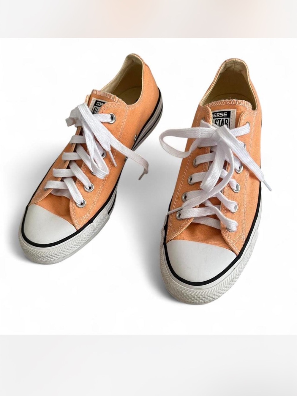 Converse Chuck Low Top Peach Sneakers Womens 9 Men’s 7